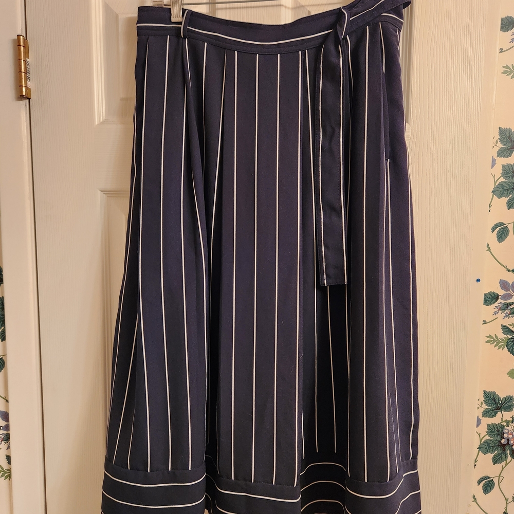 Banana Republic Navy and White Vertical Stripe A-Line Skirt
